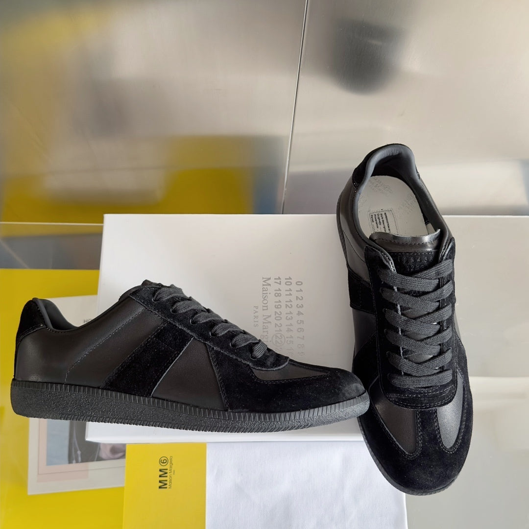 Maison Margiela German Army Trainer (Black)